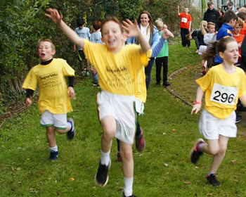 boys playing at St.Aidans NS Ballintrillick